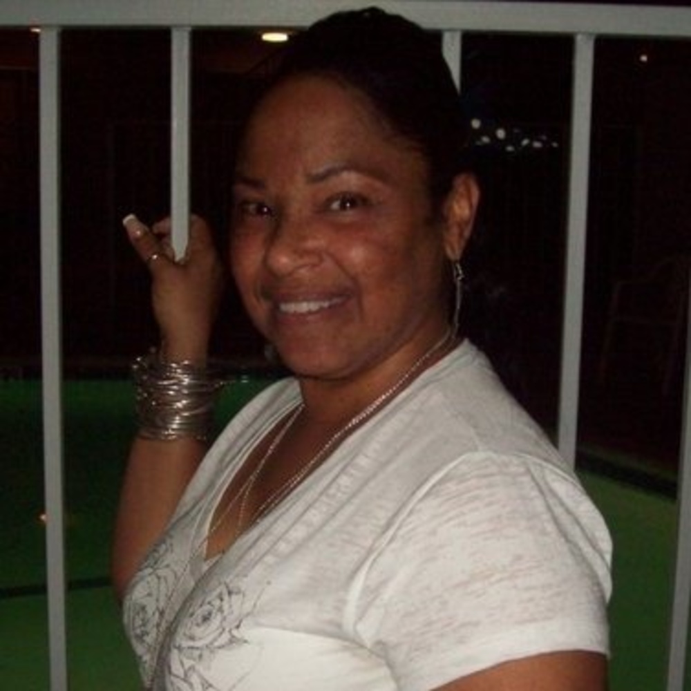 Meet your Posher, Toni